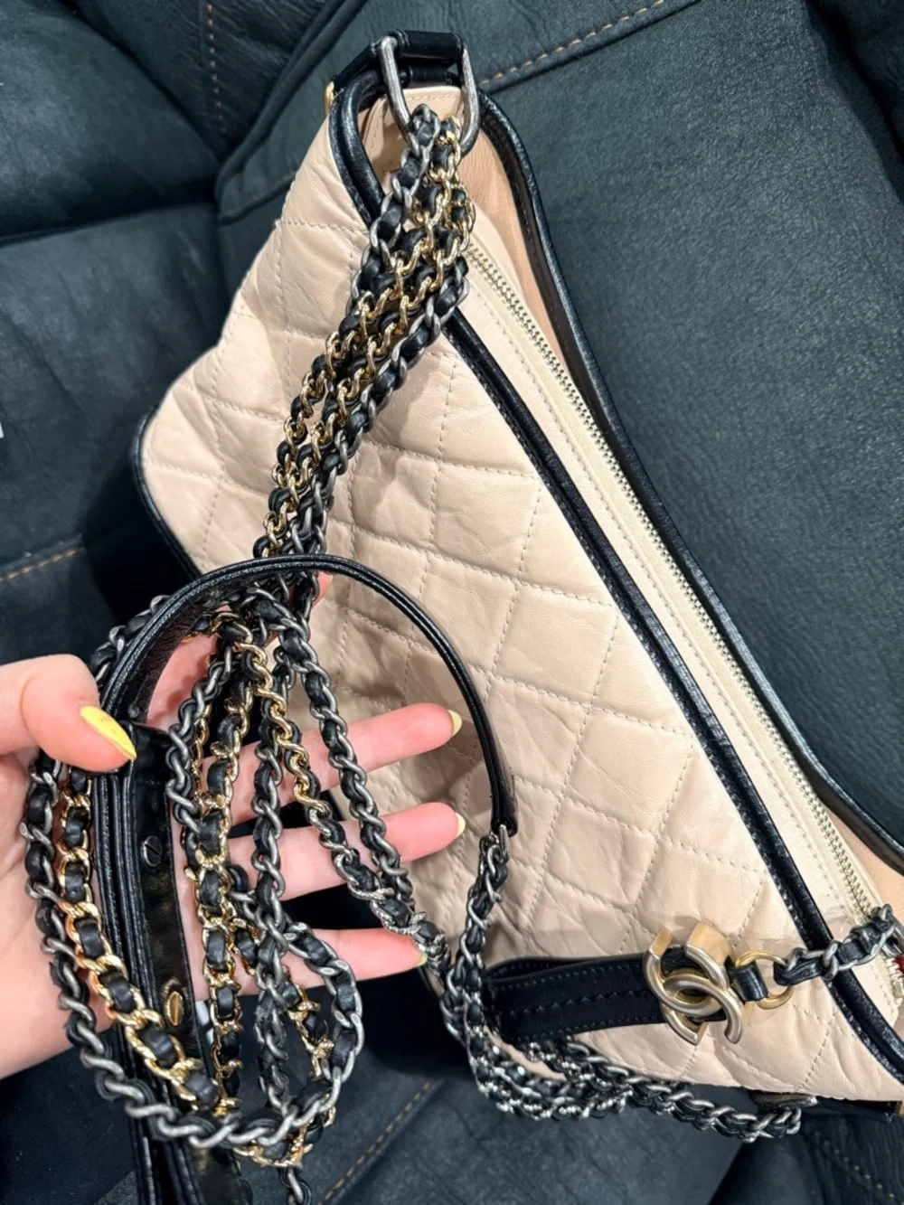 CHANEL gabrielle hobo  Two-Tone Quilted Leather Shoulder Bag in Beige and Black - Picture 8 of 11